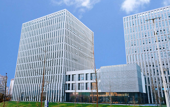 广州线上赛事报名系统技术架构与高并发场景优化方案